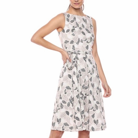 Anne Klein Dresses & Skirts - 🌟4/$10 Closet Clearout Sale🌟Anne Klein Fit and Flare Dress